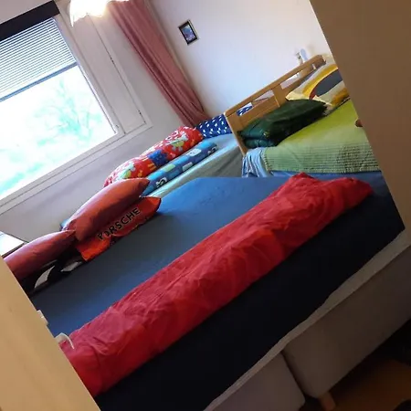 Entire Apartment- 3 Bedrooms, Bathroom, Kitchen, Wc *